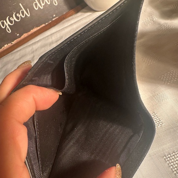 Gucci suede and leather black bifold wallet gold trim 4” x 5” unisex - Picture 10 of 15